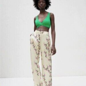 Zara Flowy Printed Pants